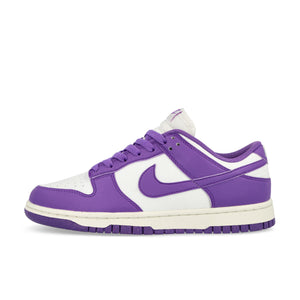 W Dunk Low