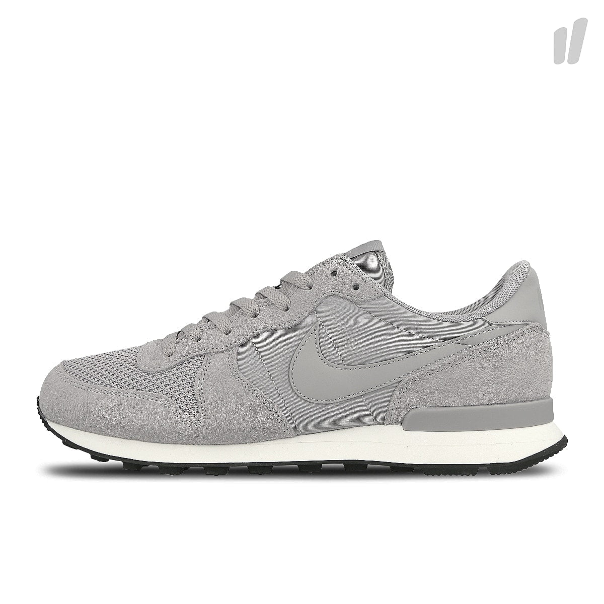 Nike orders internationalist 45.5